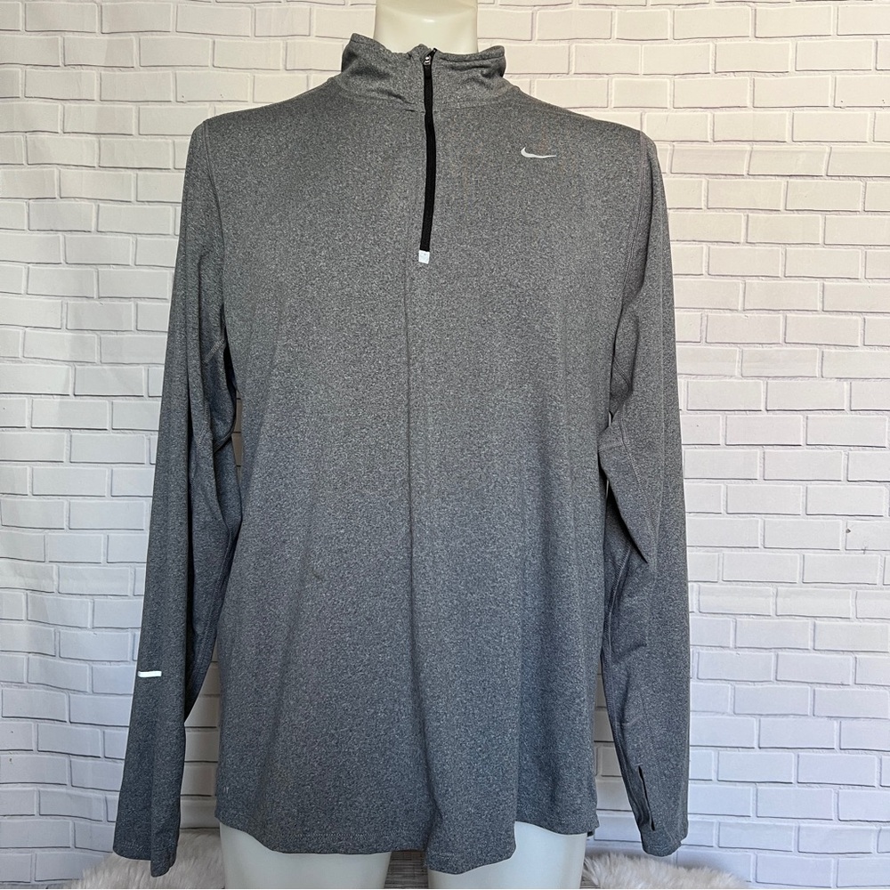 Nike Running Dri-Fit Element 1/4 Zip Long Sleeve Pullover Size XLarge Gray